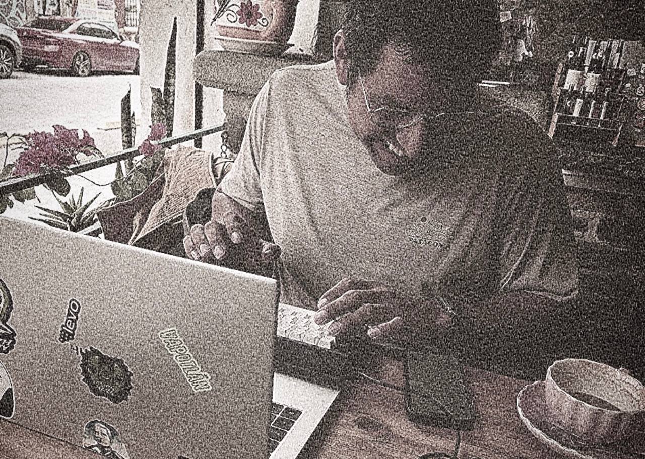 Working through laptop repairs at a cafe